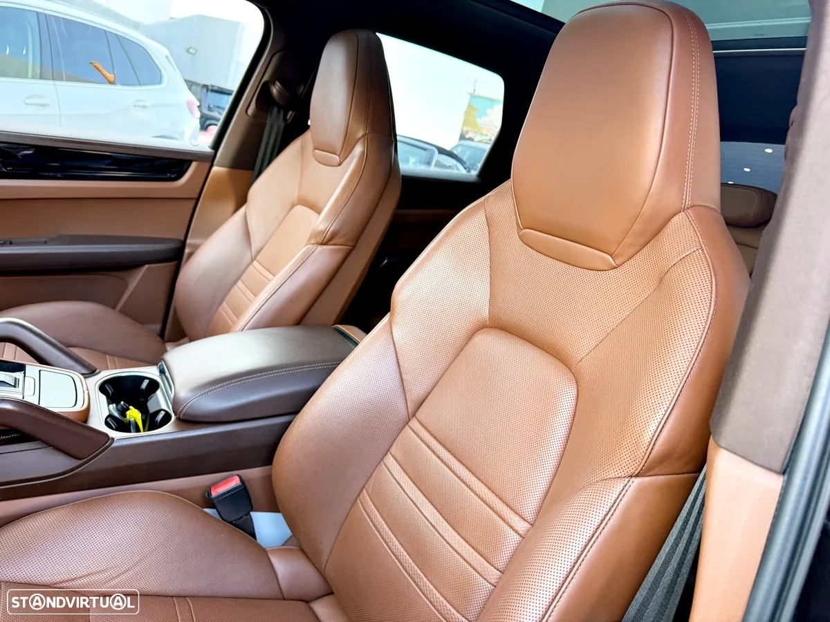 Porsche Cayenne E-Hybrid - 25