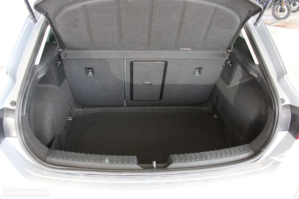 SEAT Leon 1.0 TSI FR - 23