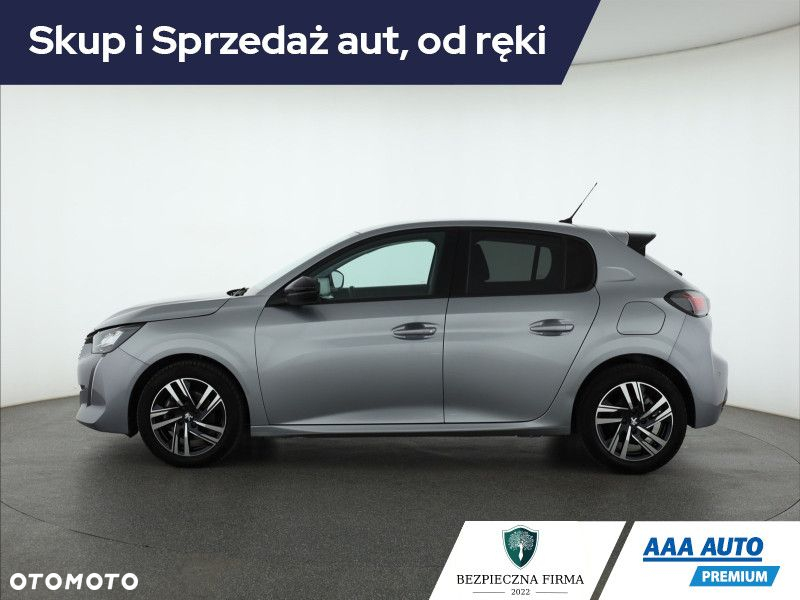 Peugeot 208 - 3