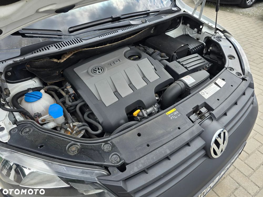 Volkswagen Caddy Maxi - 12