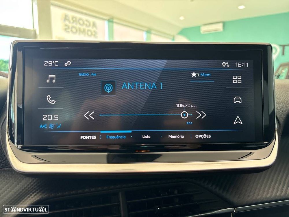 Peugeot 2008 1.2 PureTech Style - 16