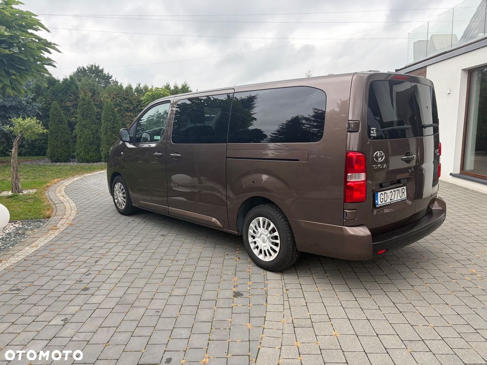 Toyota Proace Verso 2.0 D4-D Long Family - 11