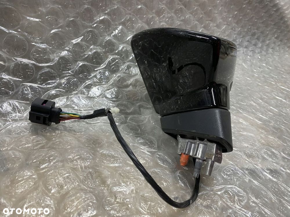 LUSTERKO LEWE SEAT IBIZA V 6F0 6F1857507J 8PIN - 2