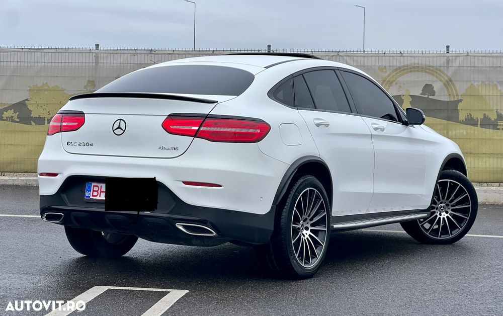 Mercedes-Benz GLC Coupe 250 d 4Matic 9G-TRONIC AMG Line - 3