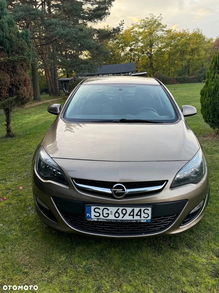 Opel Astra - 1
