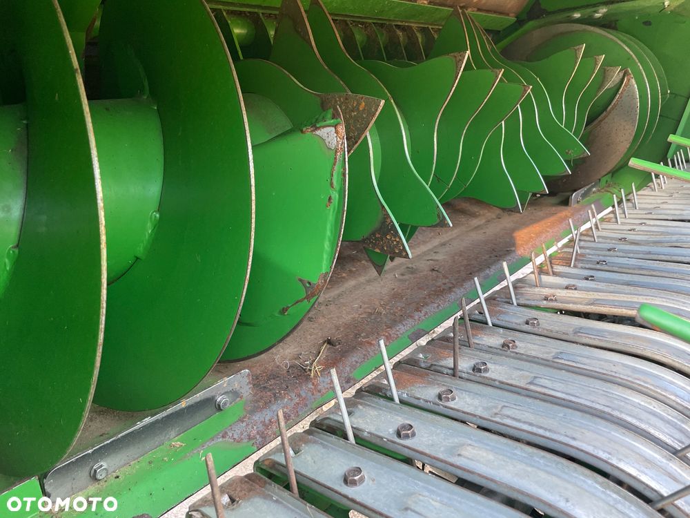 John Deere V461M - 9