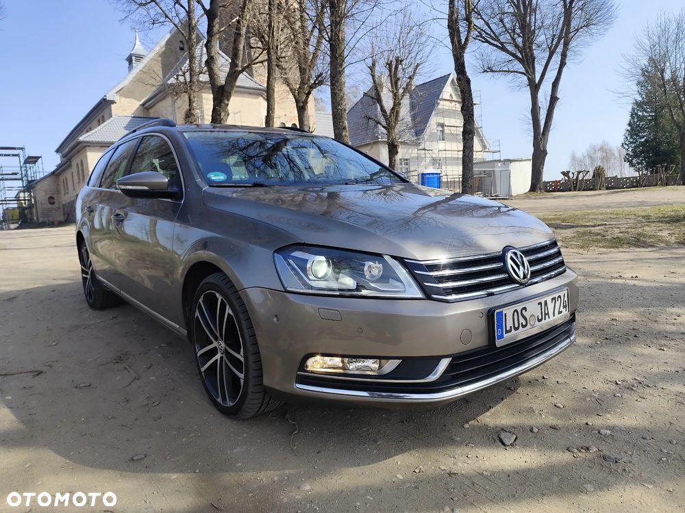 Volkswagen Passat 2.0 TDI Sportline DSG - 16