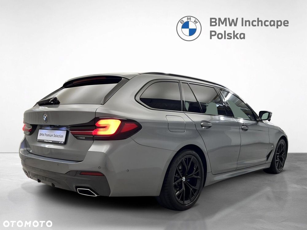 BMW Seria 5 540d xDrive mHEV M Sport sport - 6