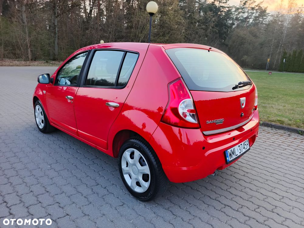 Dacia Sandero - 5
