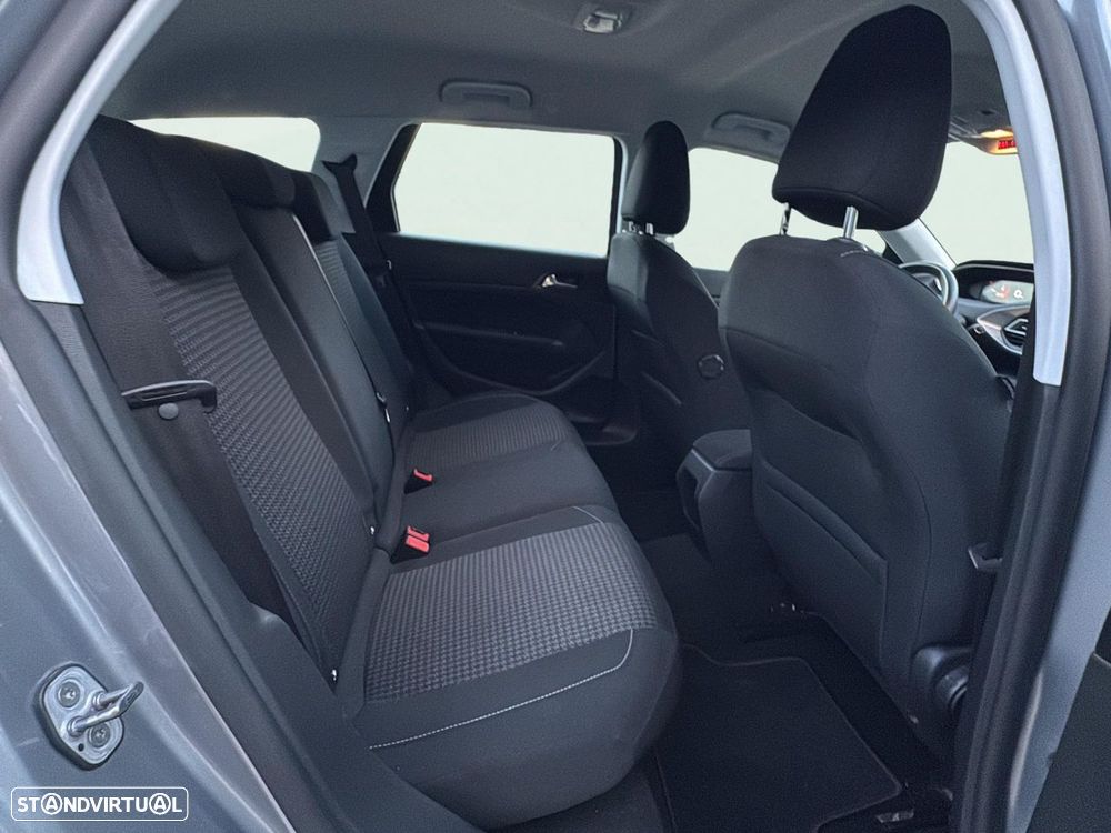 Peugeot 308 SW 1.5 BlueHDi Style - 12