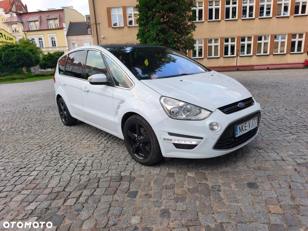 Ford S-Max 2.0 TDCi DPF Titanium - 16