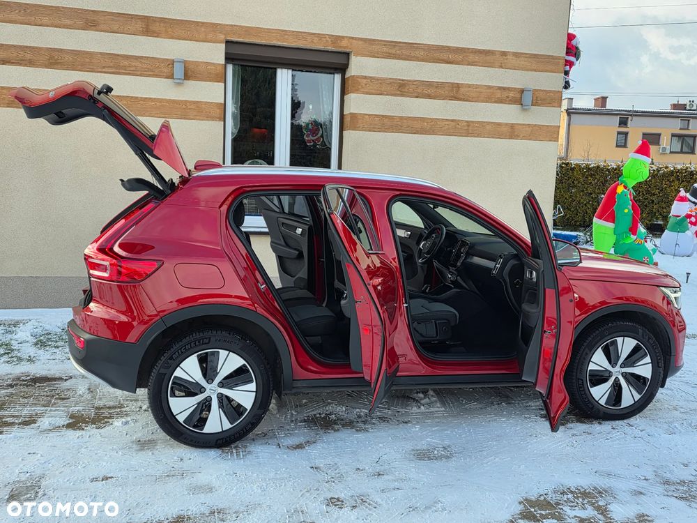 Volvo XC 40 B3 B DKG Essential - 18