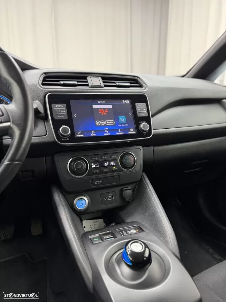 Nissan Leaf 40 kWh Visia - 14