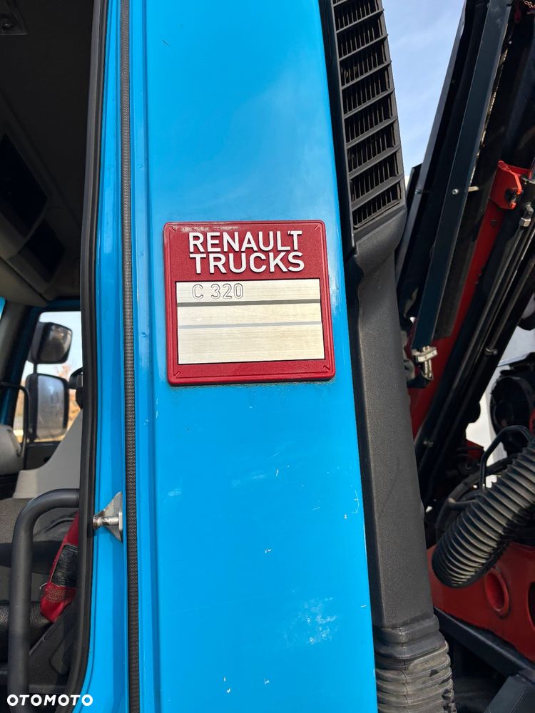Renault C320 - 14