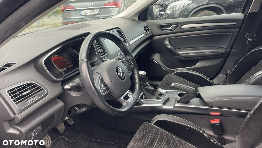Renault Megane 1.5 dCi Business - 6