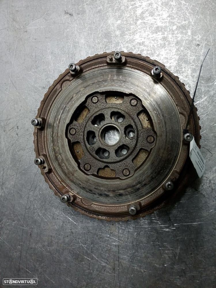 VOLANTE MOTOR RENAULT MEGANE IV BERLINA 5P - 1