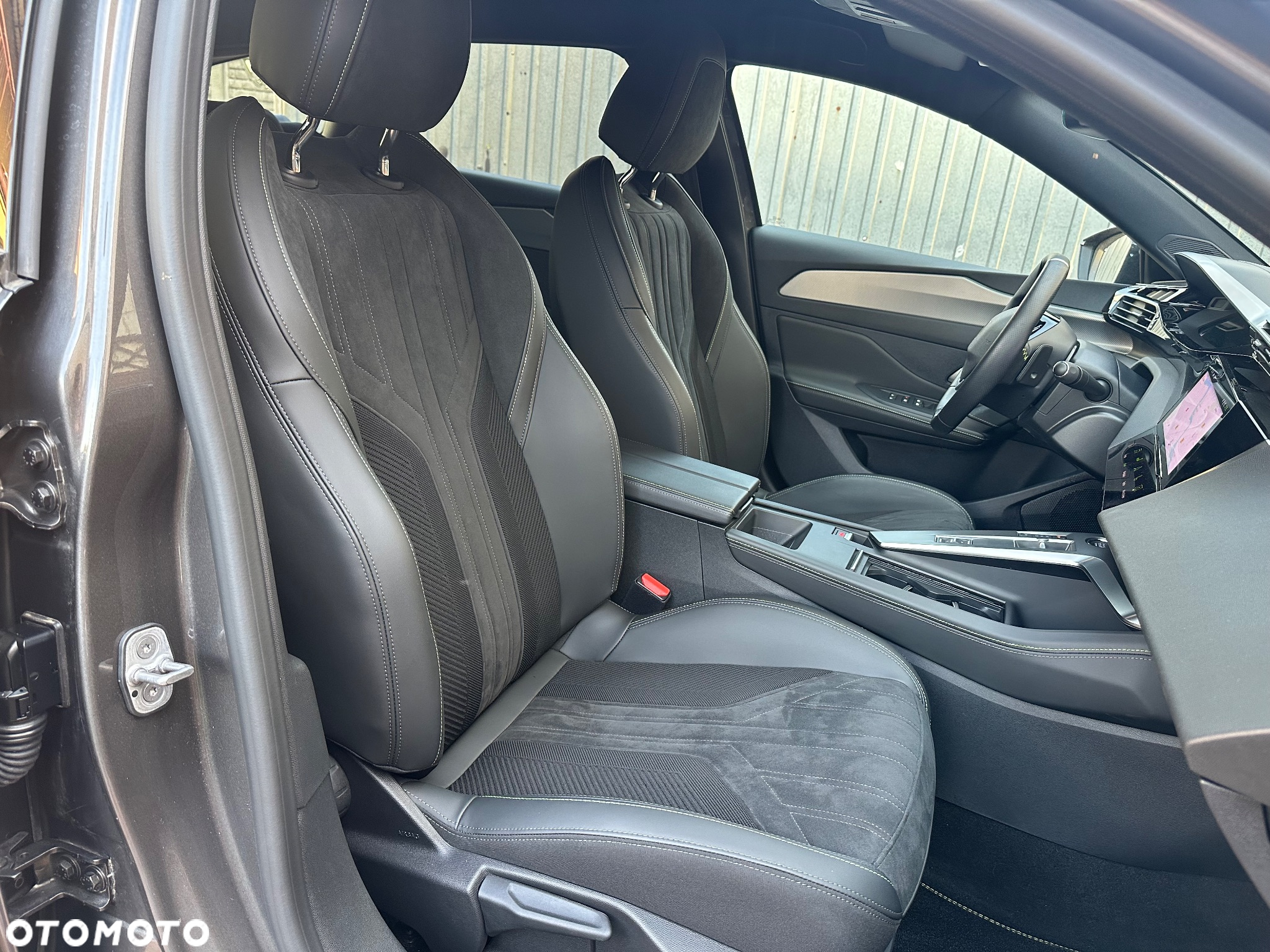 Peugeot 308 1.2 PureTech GT Pack S&S EAT8 - 29