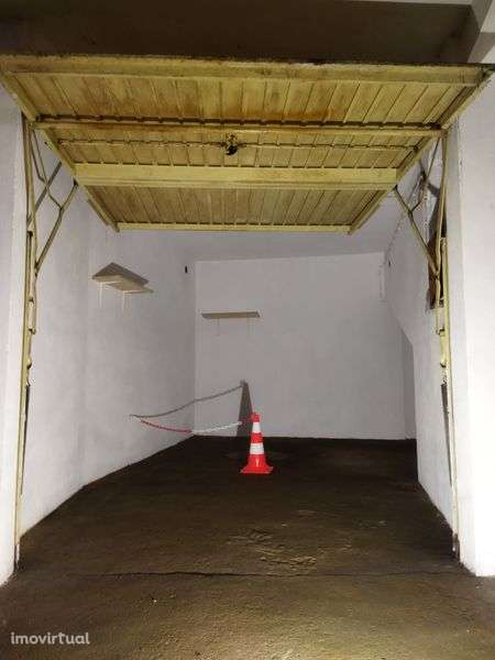 Garagem Box - Motas - Grande imagem: 2/5