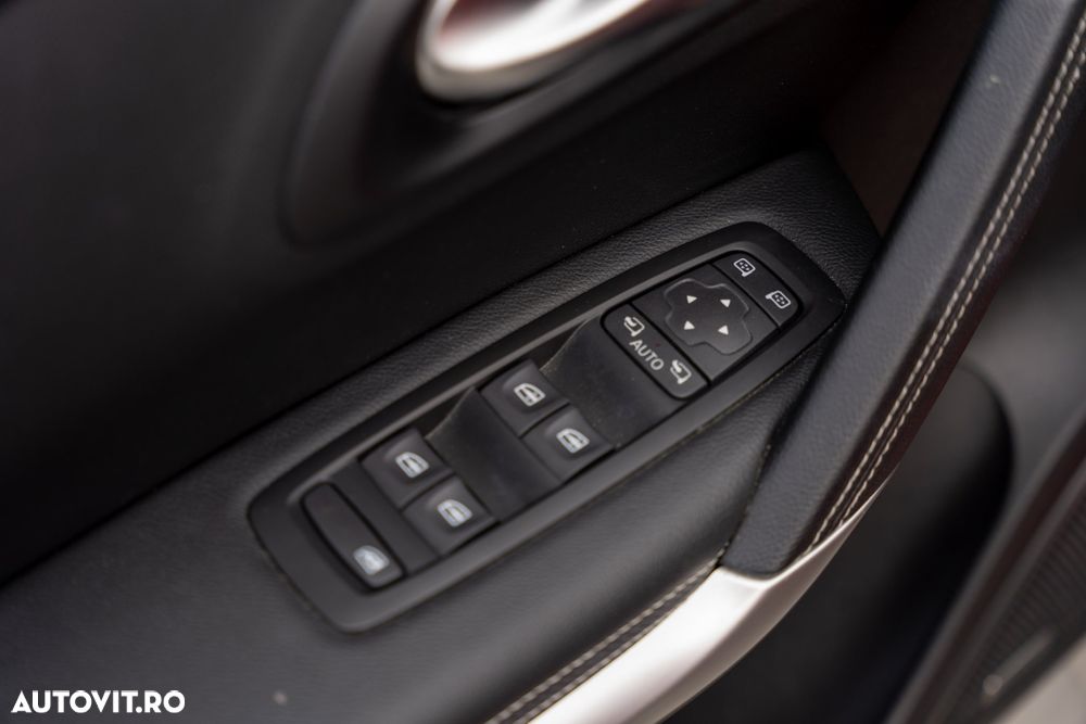 Renault Kadjar BLUE dCi 115 EDC BOSE EDITION - 32