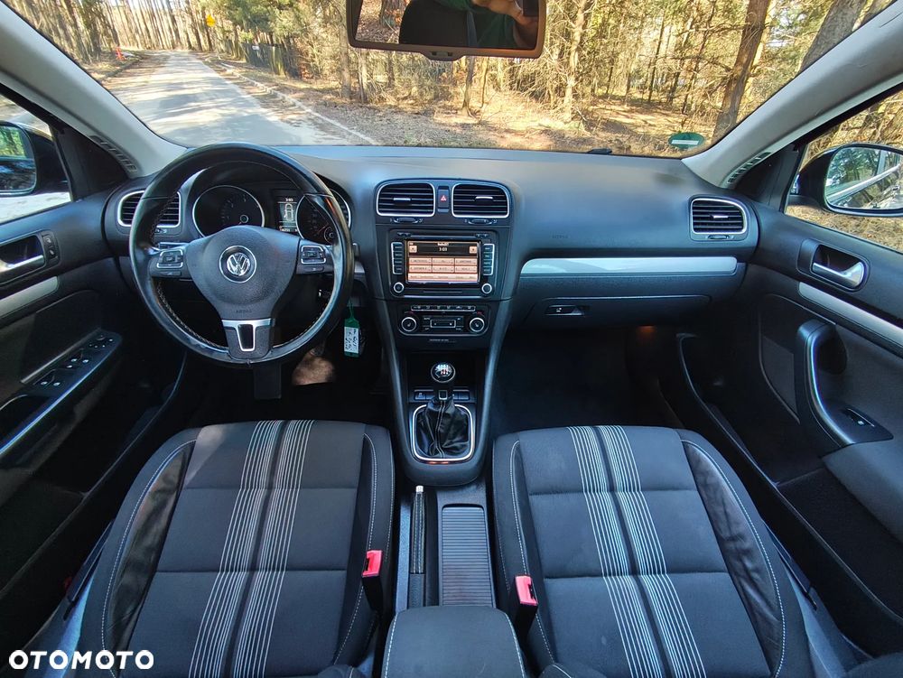 Volkswagen Golf 2.0 TDI DPF MATCH - 34