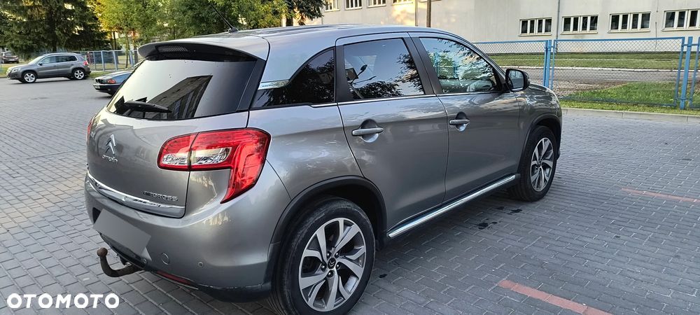 Citroën C4 Aircross 1.6 HDi STT 4x2 Exclusive - 3