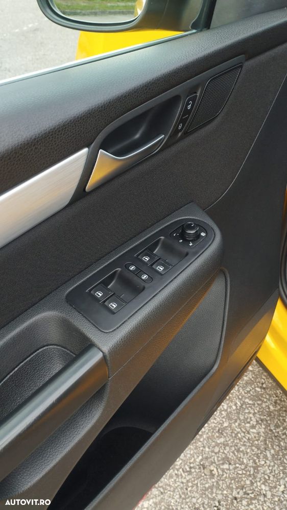 Volkswagen Sharan 2.0 TDI (BlueMotion Technology) Comfortline - 8