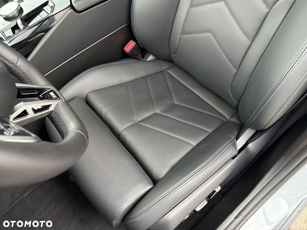 BMW Seria 5 - 13