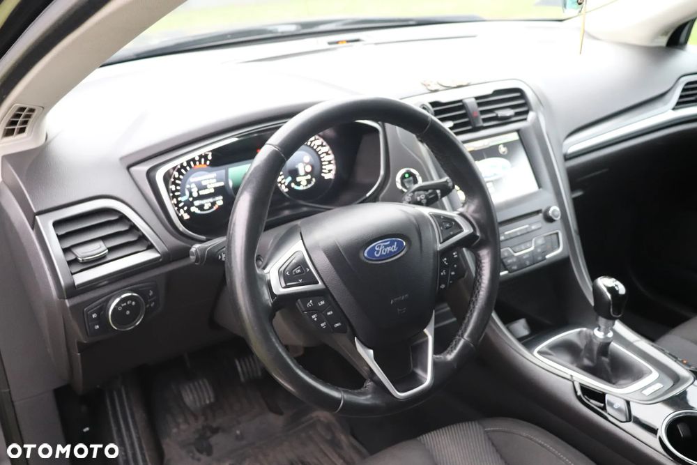 Ford Mondeo 2.0 TDCi Titanium - 11