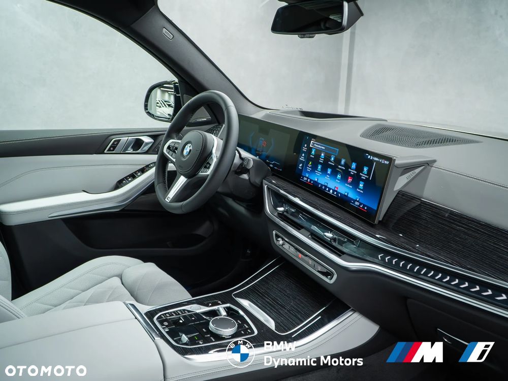 BMW X5 xDrive30d - 23