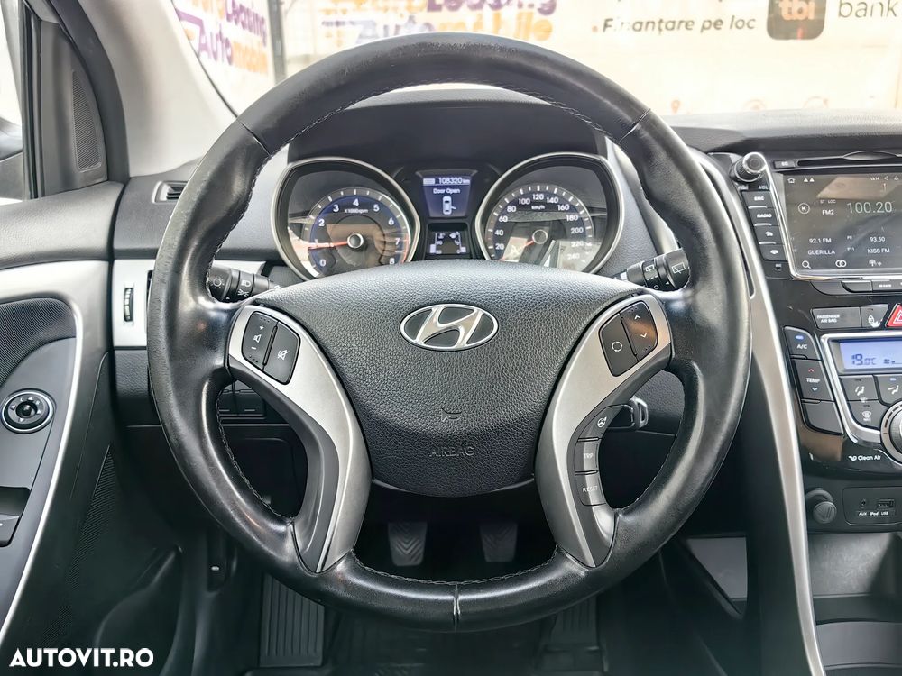 Hyundai i30 - 22