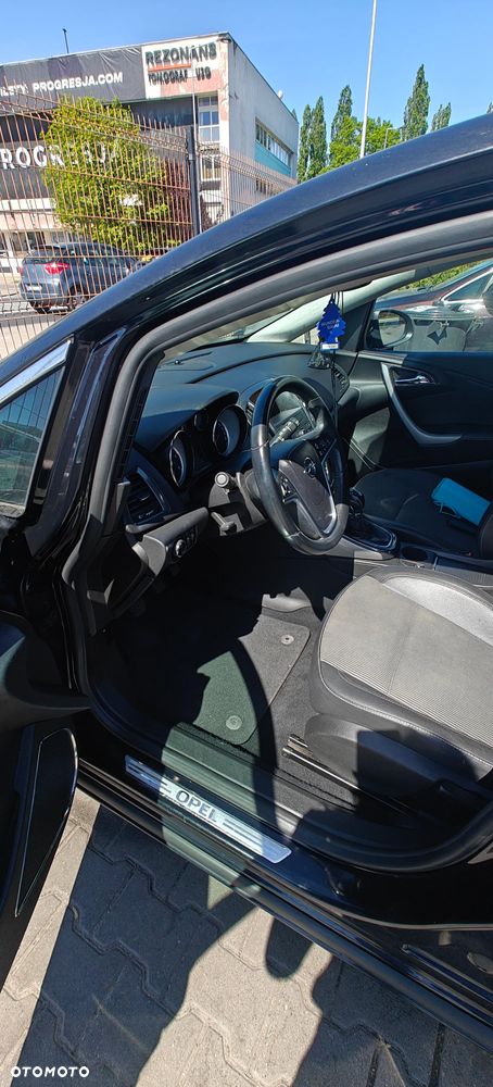 Opel Astra 1.7 CDTI DPF Cosmo - 26