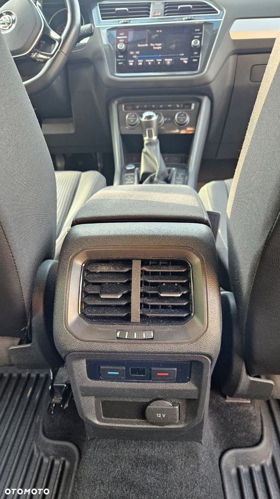 Volkswagen Tiguan 1.5 TSI EVO Trendline - 18
