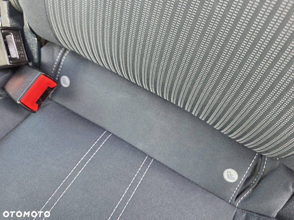 Ford C-MAX - 21