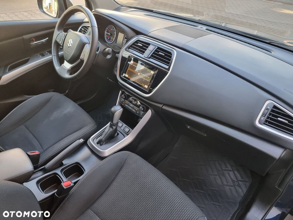 Suzuki SX4 S-Cross - 17