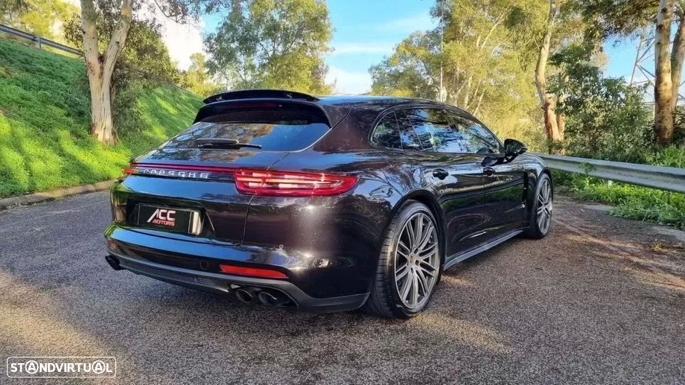 Porsche Panamera Sport Turismo 4 - 8