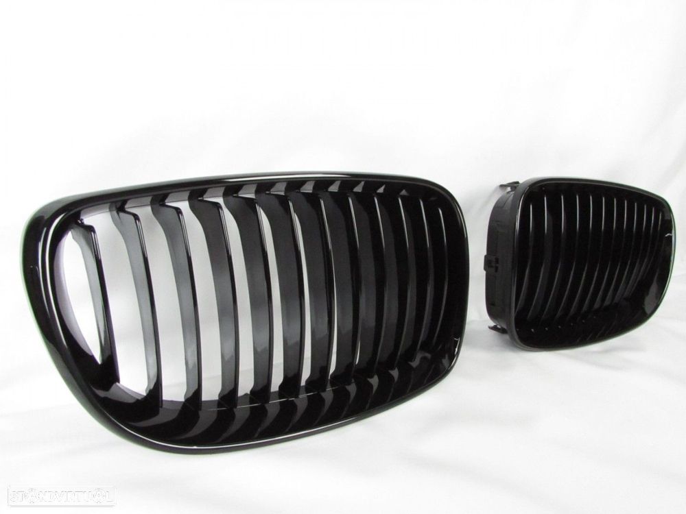 Grelhas Novo/ ABS BMW 1 (E81)/BMW 1 Coupe (E82)/BMW 1 Convertible (E88)/BMW 1 (E... - 2