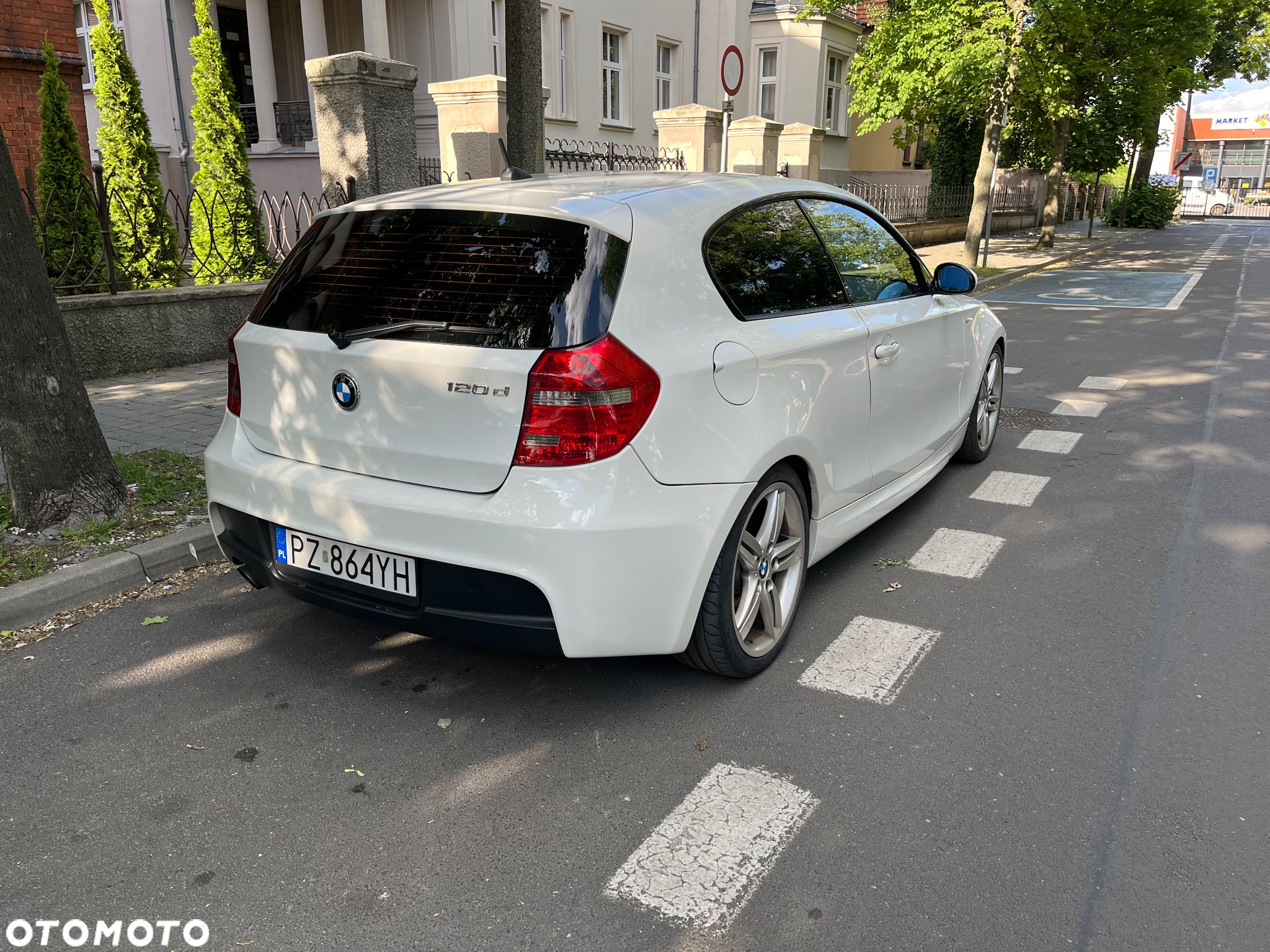 BMW Seria 1 120d - 6