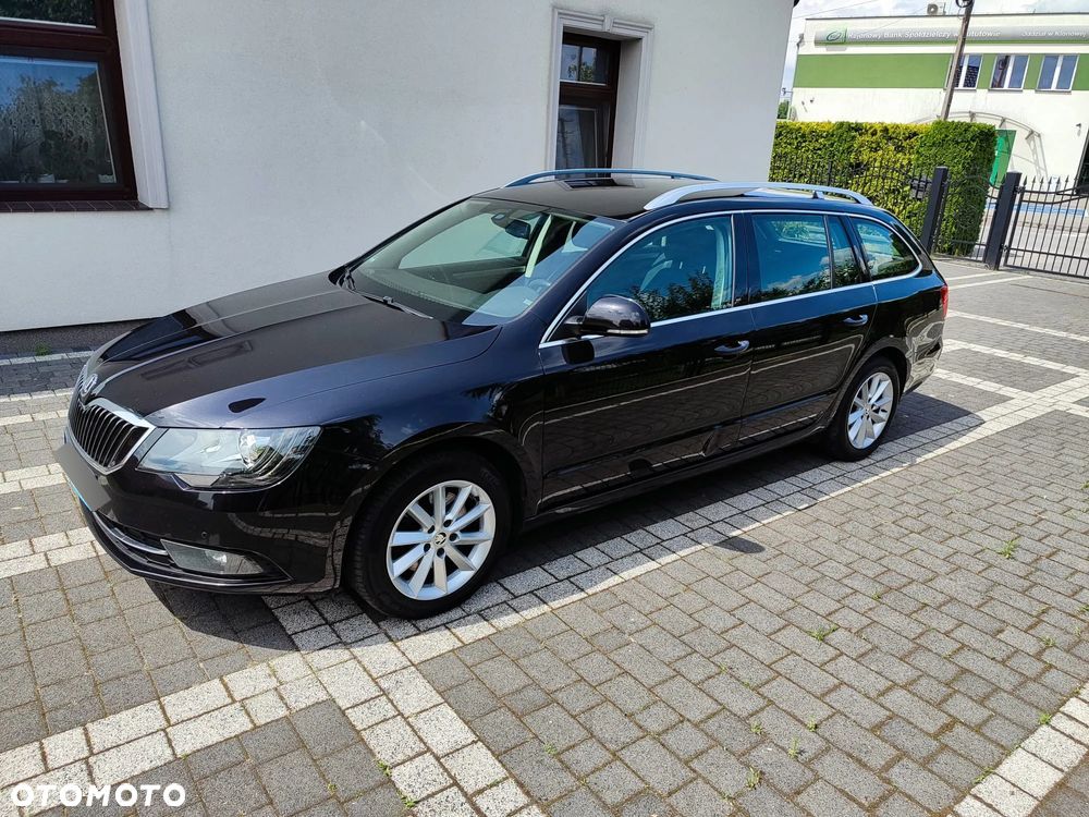 Skoda Superb 2.0 TDI Elegance - 6