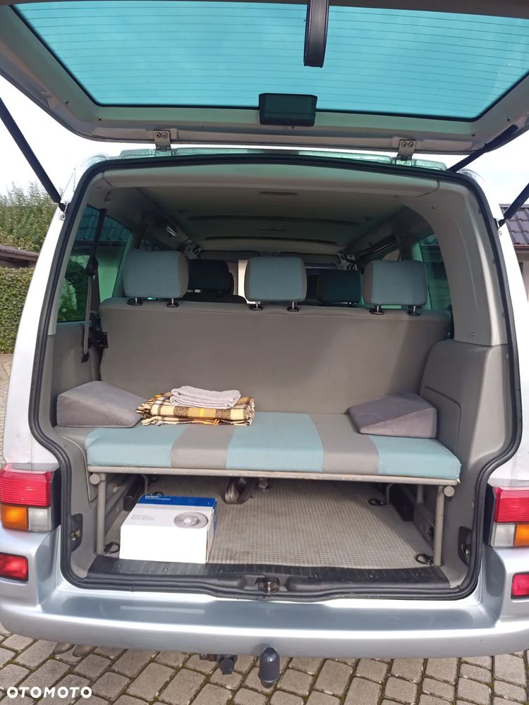 Volkswagen Multivan TDI - 11