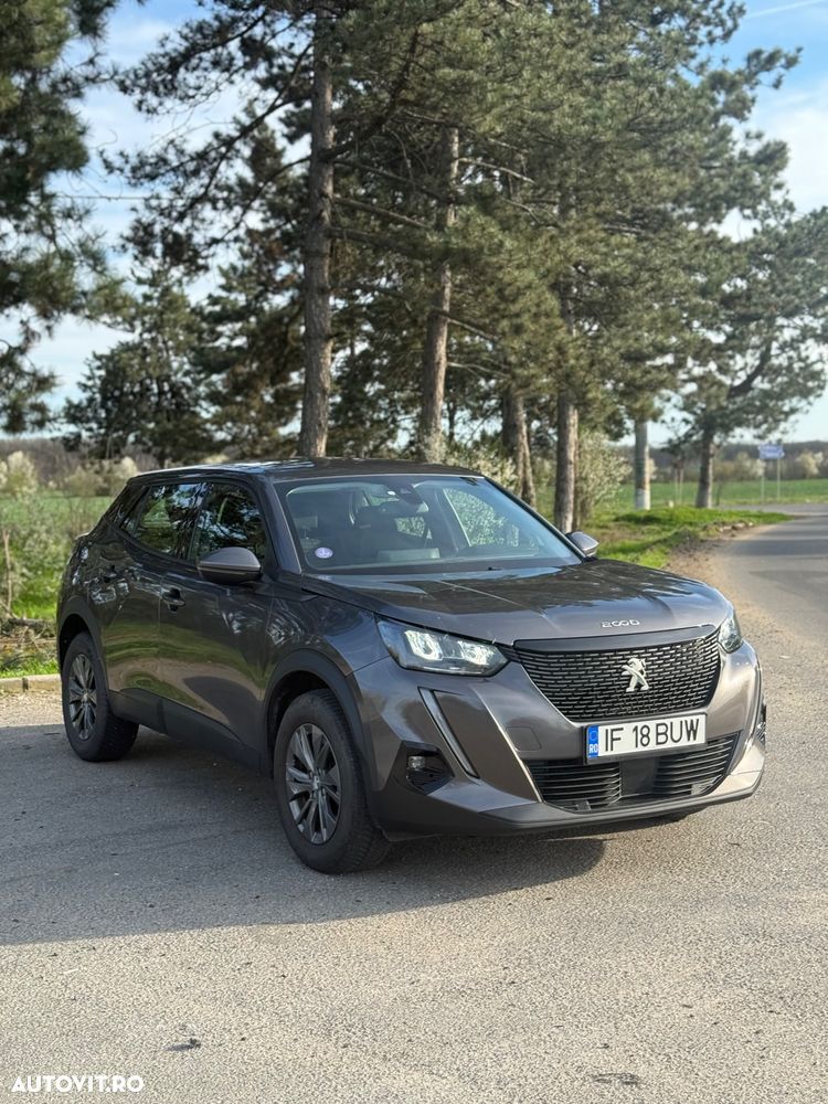 Peugeot 2008 PureTech 130 EAT8 Allure - 1