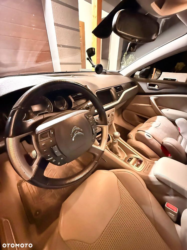 Citroën C5 2.0 HDi Exclusive - 10