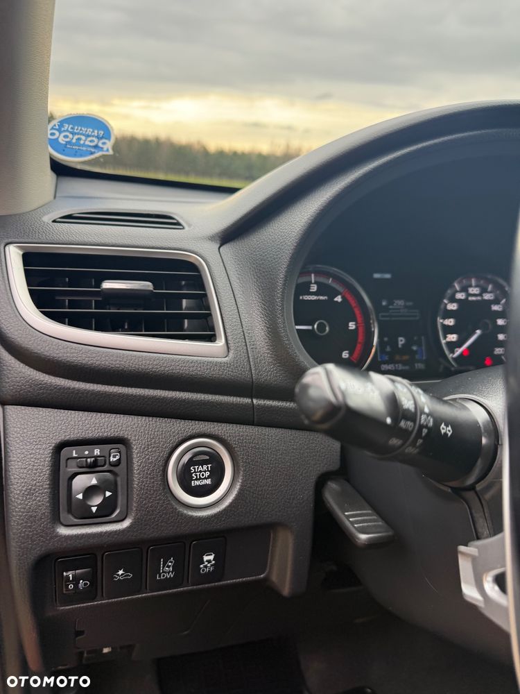 Mitsubishi L200 2.2 d DC Power Instyle Plus - 20