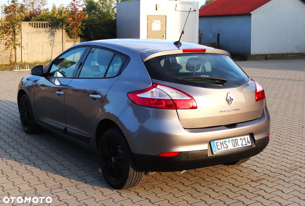 Renault Megane 1.6 16V 110 TomTom Edition - 4