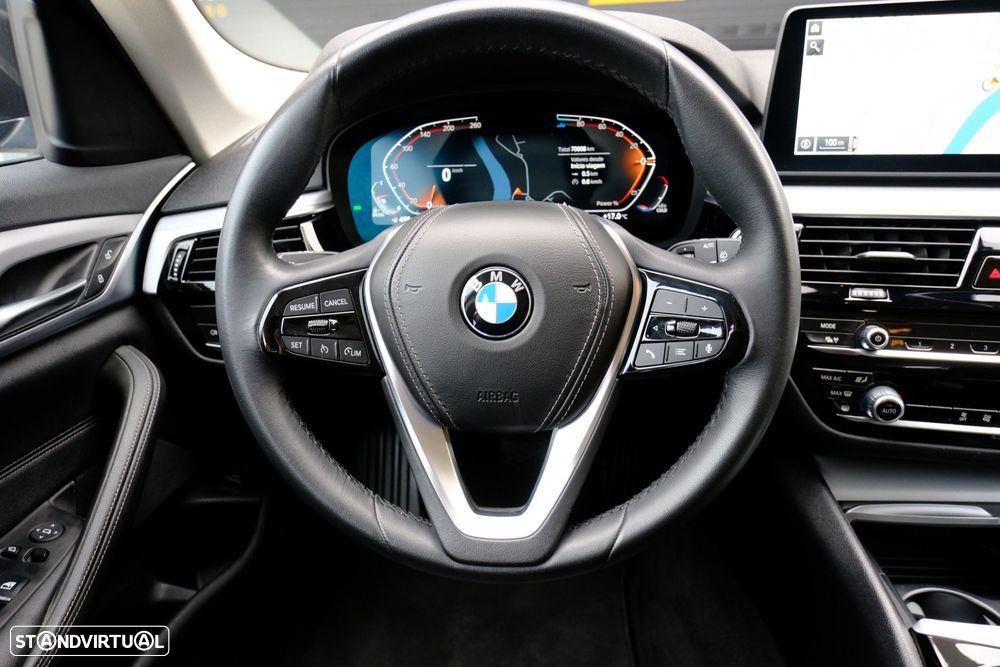 BMW 520 d Auto - 15