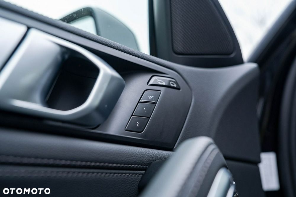 BMW X6 xDrive40i - 34
