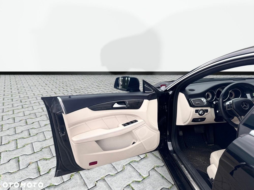 Mercedes-Benz CLS - 11