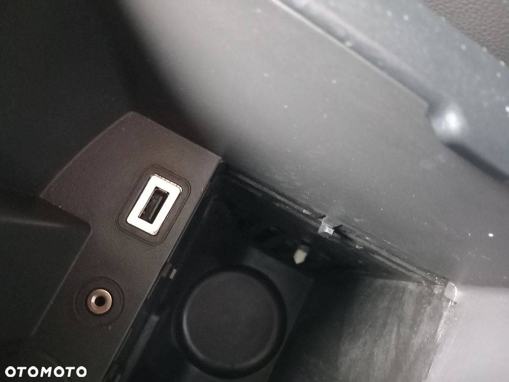 Ford Kuga 2.0 TDCi 4WD Titanium Plus - 28