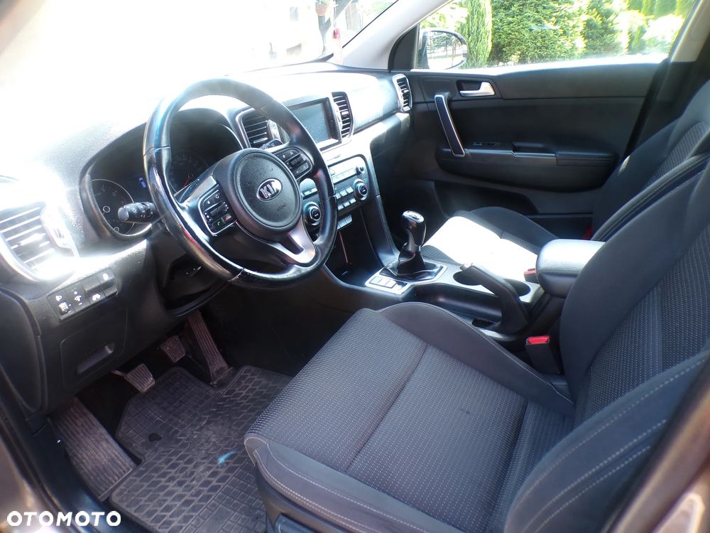 Kia Sportage 1.6 GDI 2WD VISION - 10