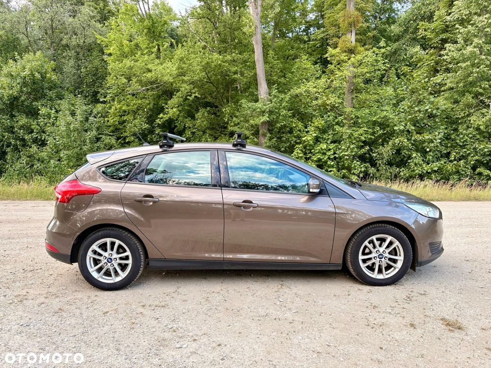 Ford Focus 1.6 Titanium - 6