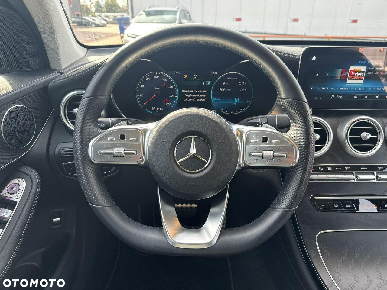 Mercedes-Benz GLC - 25